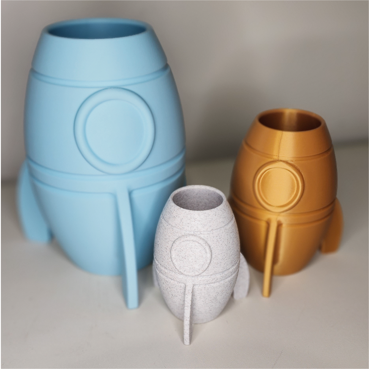 Rocket Ship Plant Pot – Designed and Made by Plant Support